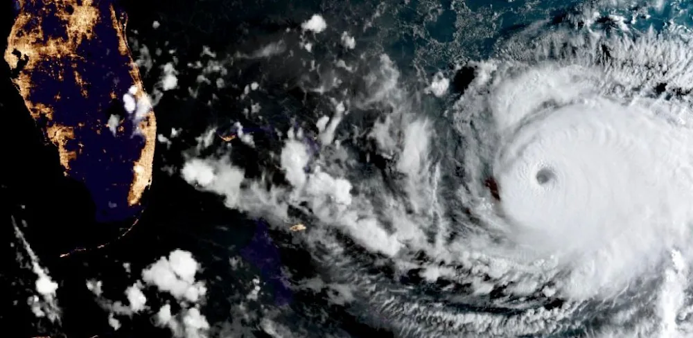 Zoom Earth v5.0.1 MOD APK Download (Premium Unlocked)